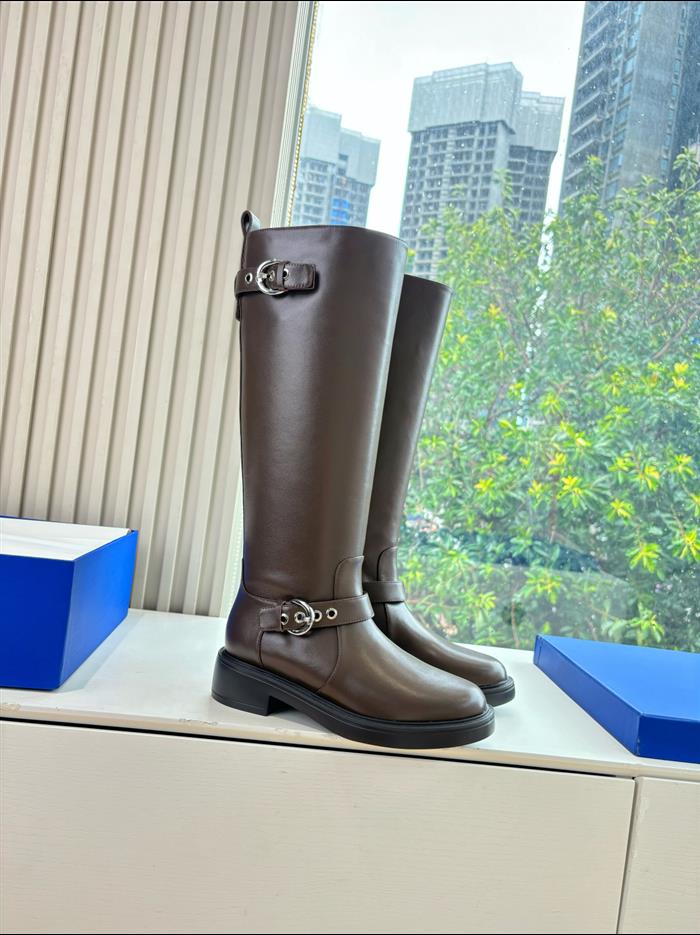 20251128172426758 500